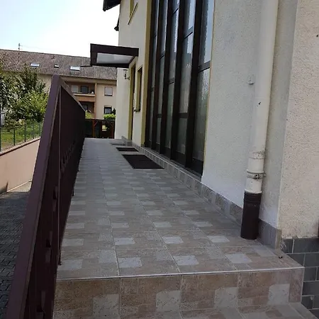 Ferienwohnung keine Monteurvermietung Nähe Heidelberg Hockenheim St Leon Philippsburg Exterior foto
